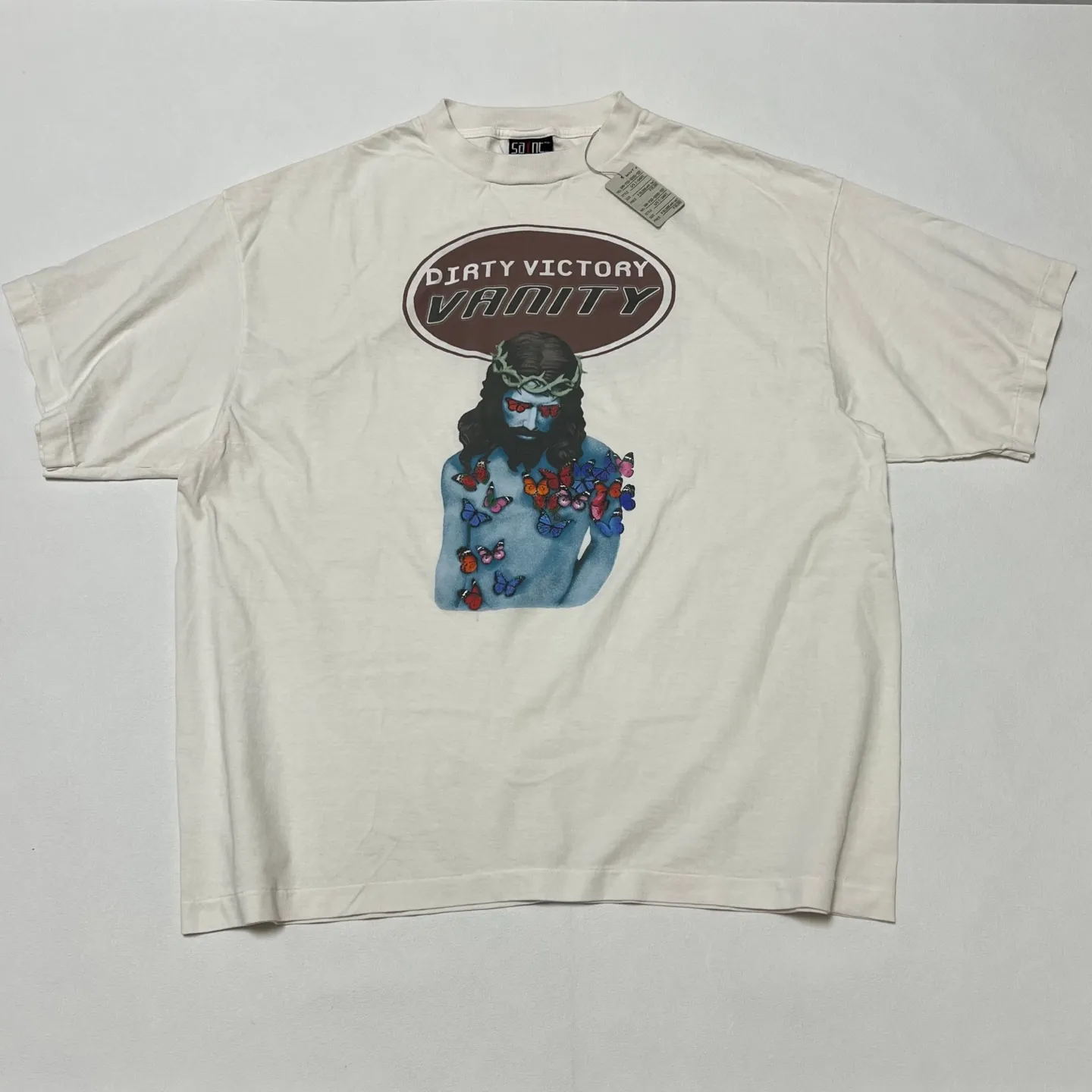 SAINT Mxxxxxx VANITY SS TEE/WHT Jesus Butterfly Print Short Sleeve Off-White S-XL Cylindrical No Side Seam Fabric 220g High Weight OE Yarn ⚠️Note: It is almost meaningless if it is not a cylindrical fabric Customized main mark/wash mark/little angel anti-counterfeiting label Original-level printing factory Top purchasing level